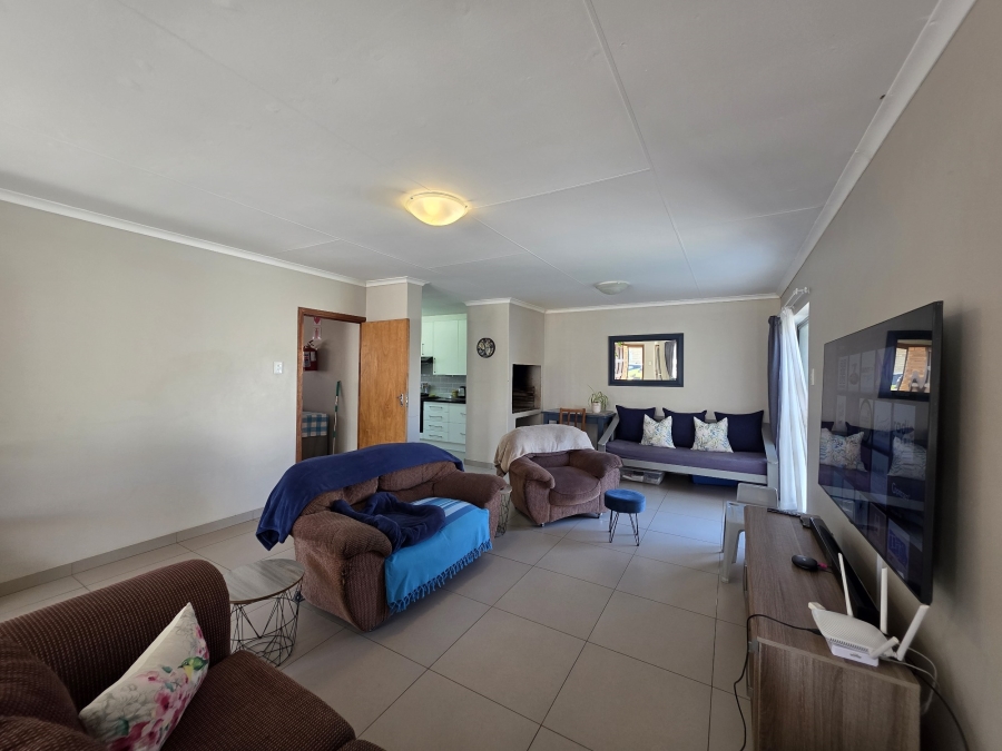 3 Bedroom Property for Sale in Jeffreys Bay Central Eastern Cape